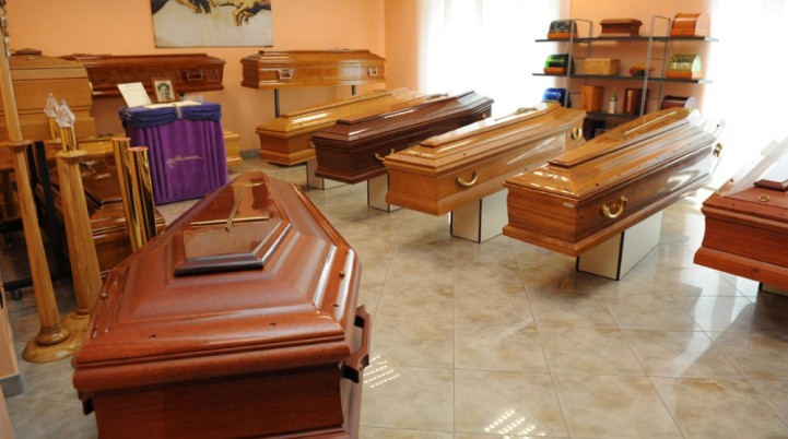 onoranze-funebri > disbrigo-pratiche-funerarie